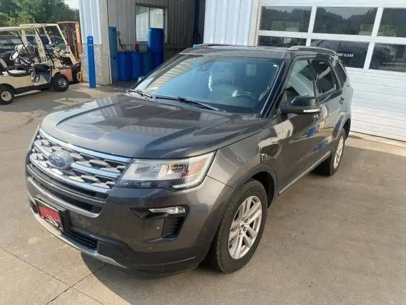 2018 Ford Explorer XLT 4WD's photo