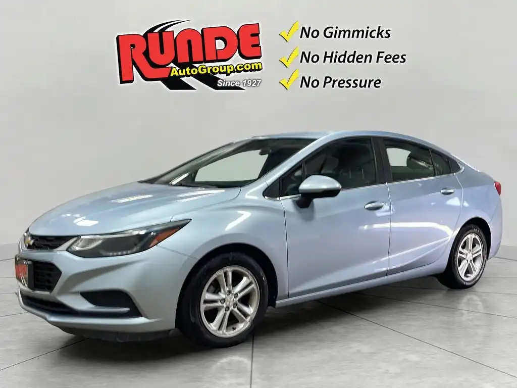 2018 Chevrolet Cruze 1LT Auto's photo