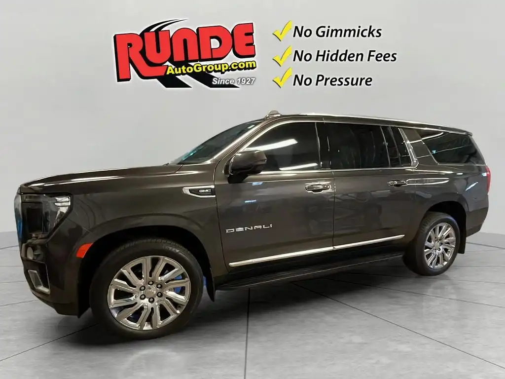 2021 GMC Yukon Denali AWD's photo