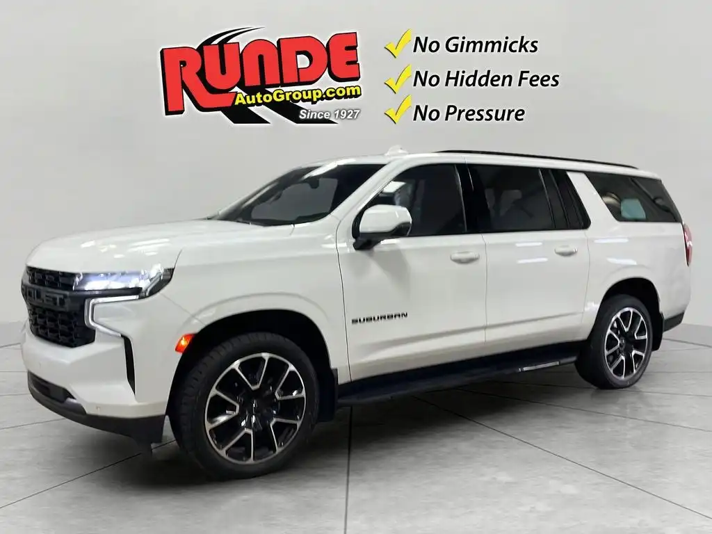 2023 Chevrolet Suburban RST 4X4's photo