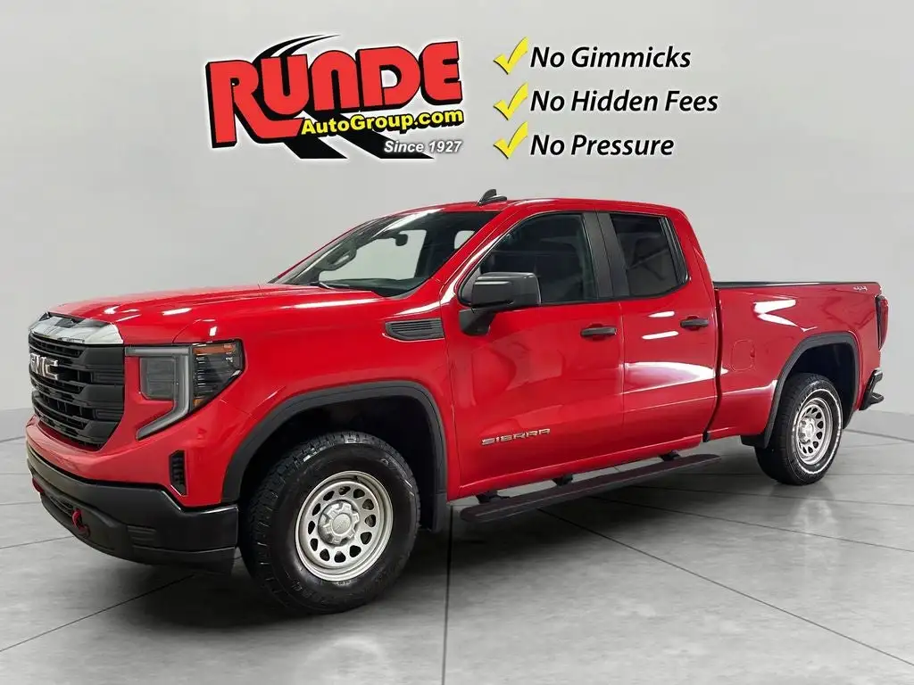 2023 GMC Sierra Pro 4WD Double Cab Standard Box's photo