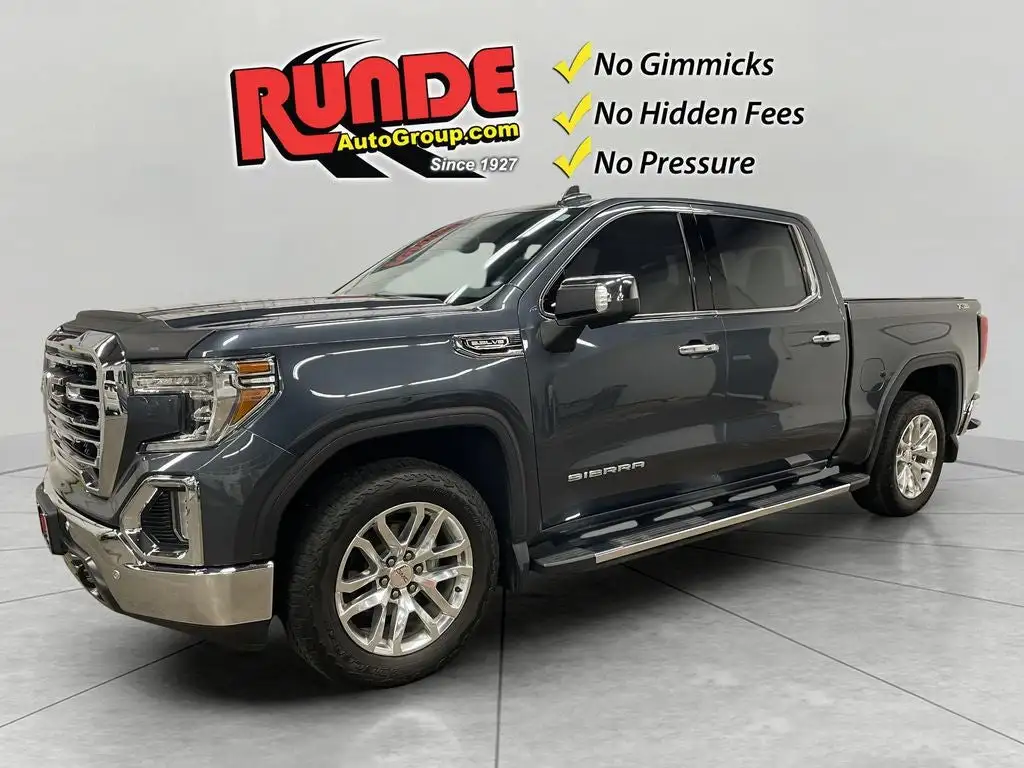 2020 GMC Sierra 4WD Crew Cab Short Box SLT's photo