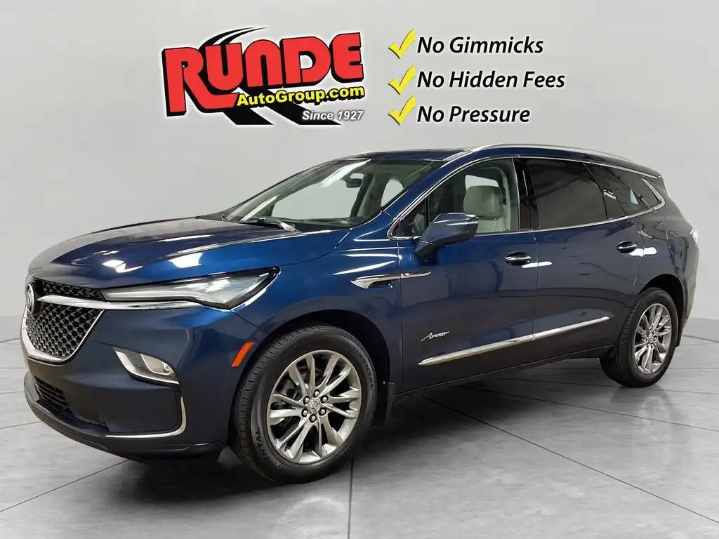 2023 Buick Enclave Avenir AWD's photo