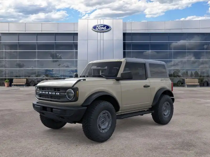 2025 Ford Bronco Base 4x4's photo