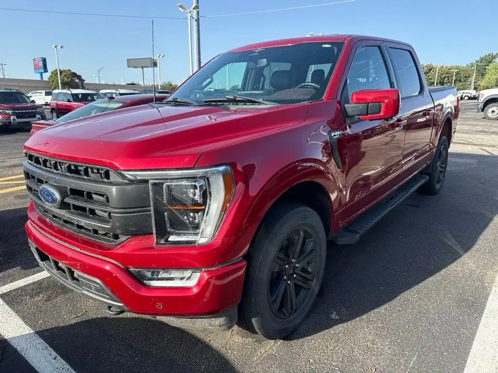 2023 Ford F-150 Lariat 4WD SuperCrew 5-1/2' Box's photo