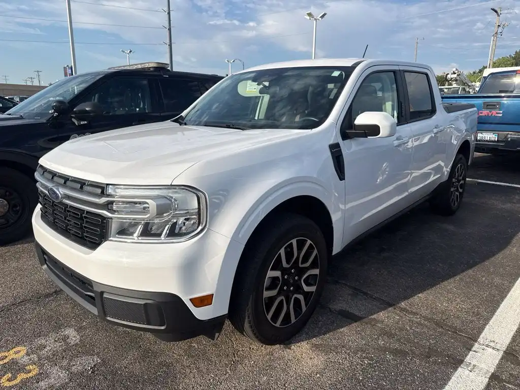 2022 Ford Maverick Lariat AWD's photo