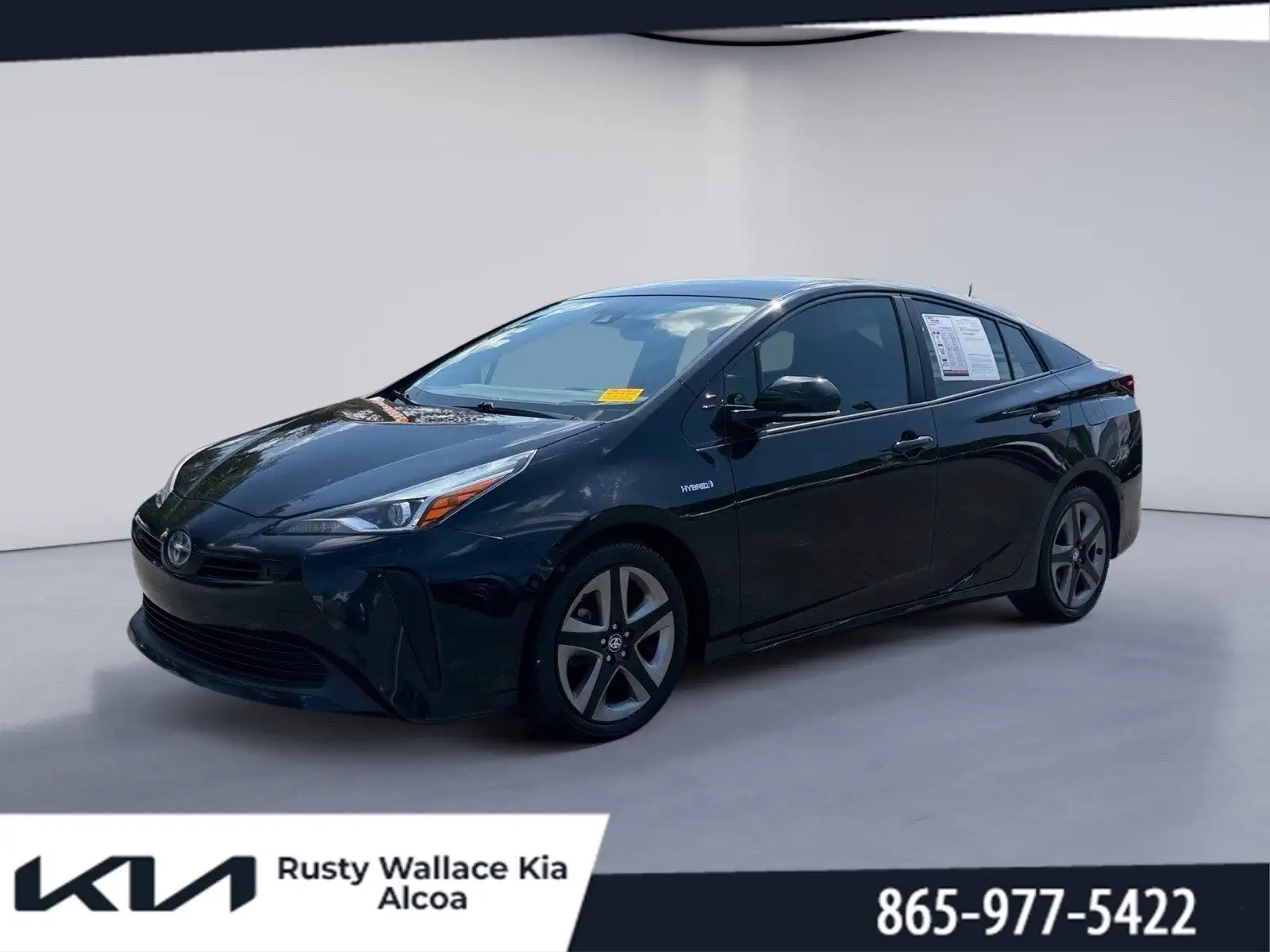 2019 Toyota Prius Limited FWD's photo
