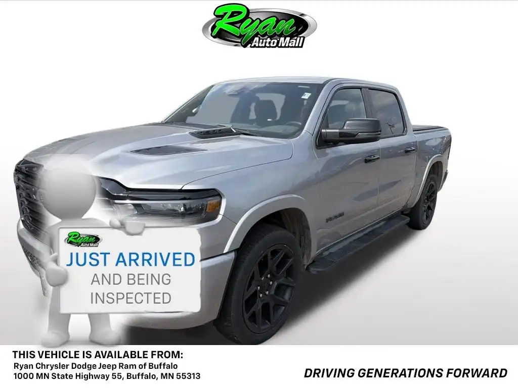2025 RAM 1500 Laramie 4x4 Crew Cab 5'7's photo