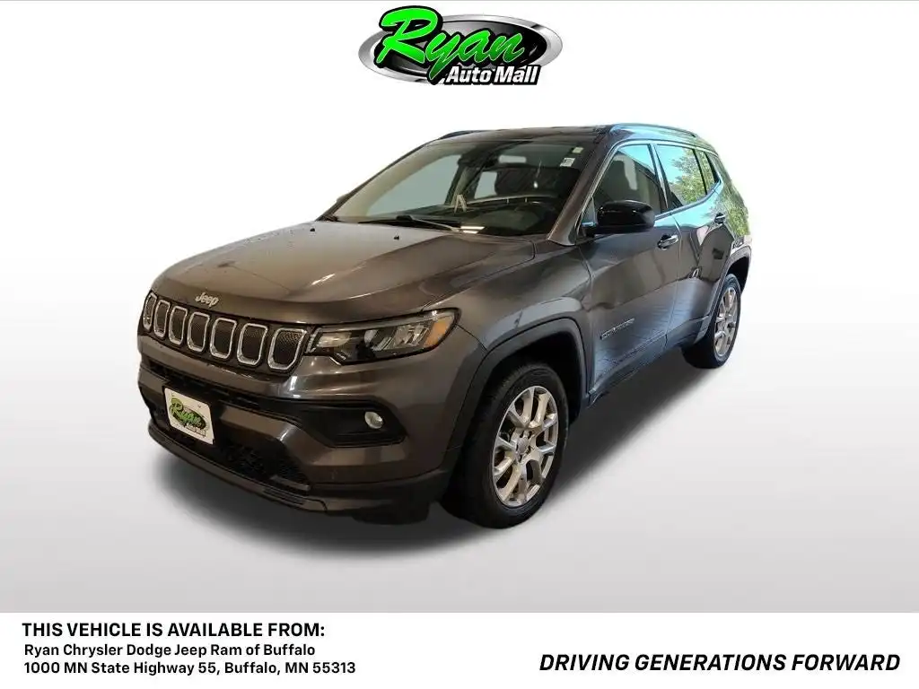 2022 Jeep Compass Latitude Lux 4X4's photo