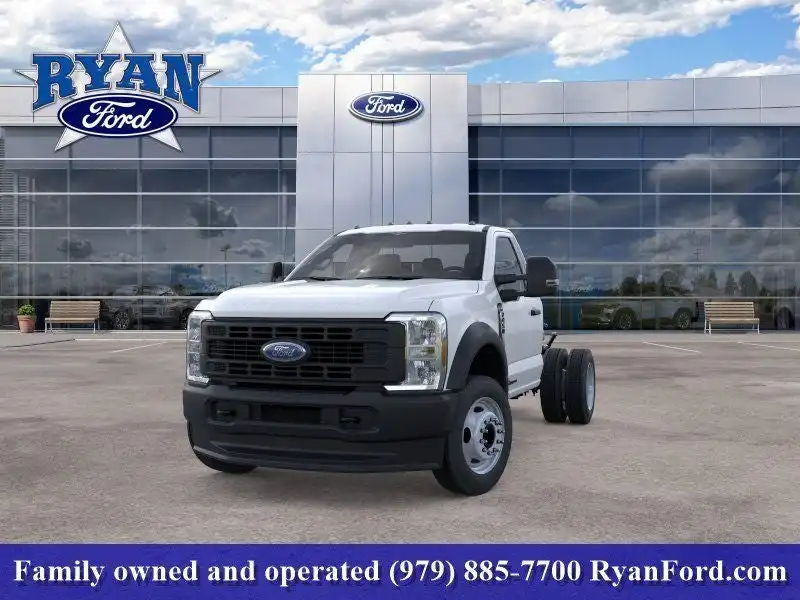 2026 Ford F-450 XL 4x4 Regular Cab 145-In DRW's photo