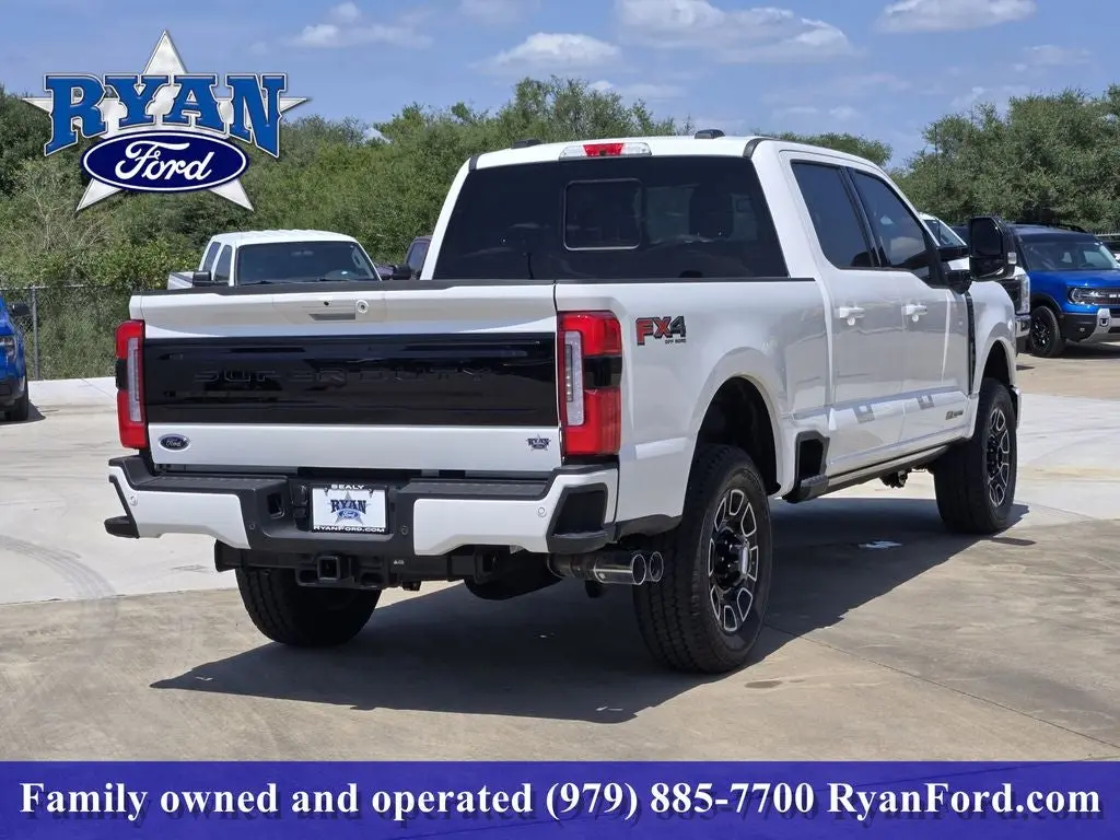 2026 Ford F-250 Platinum 4WD CrewCab 6-3/4' Box photo 4
