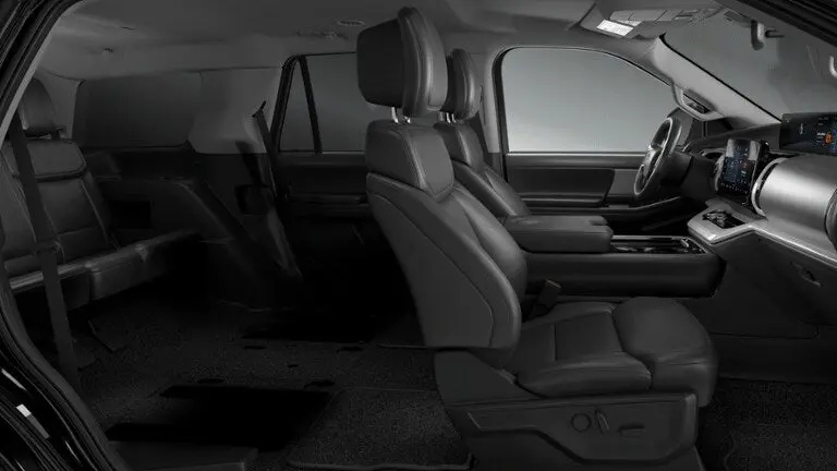 2027 Ford Expedition Active photo 5