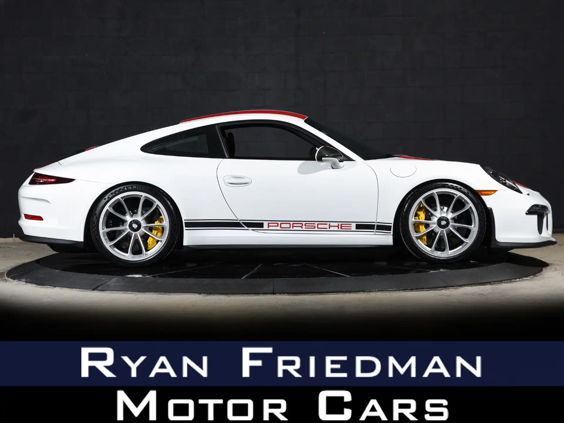 2016 Porsche 911 R's photo