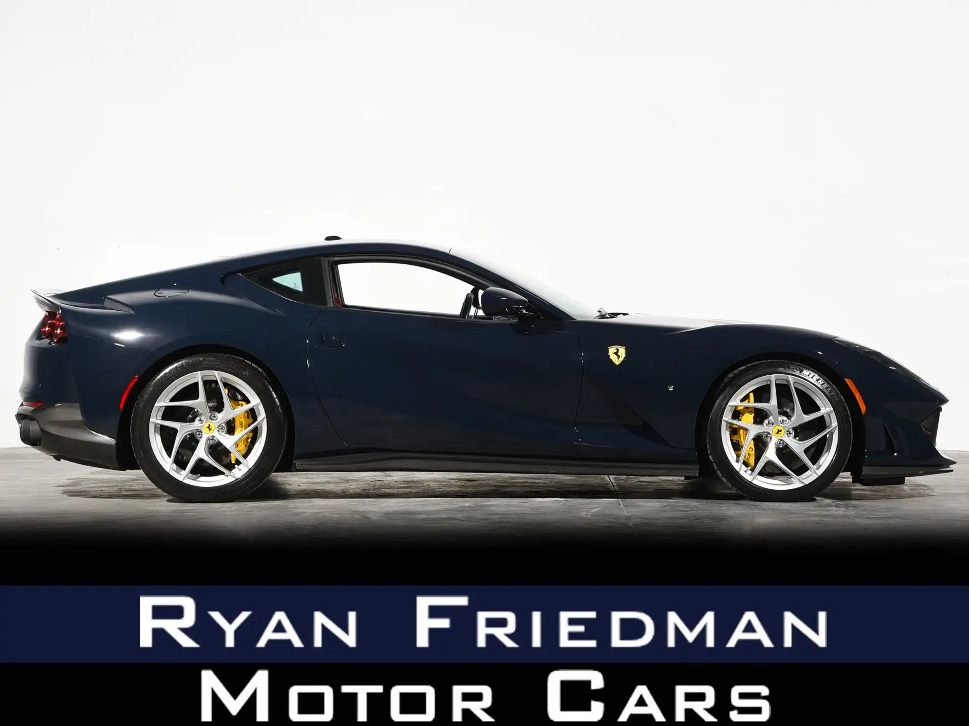 2020 Ferrari 812 Base's photo