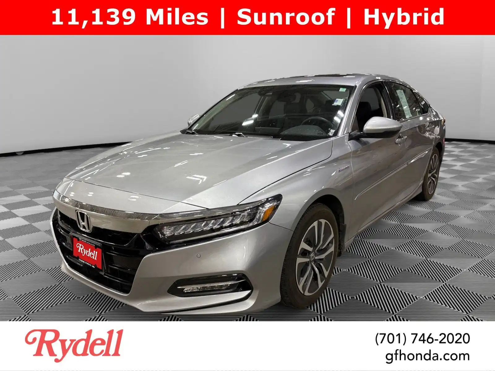 2019 Honda Accord Hybrid Touring's photo