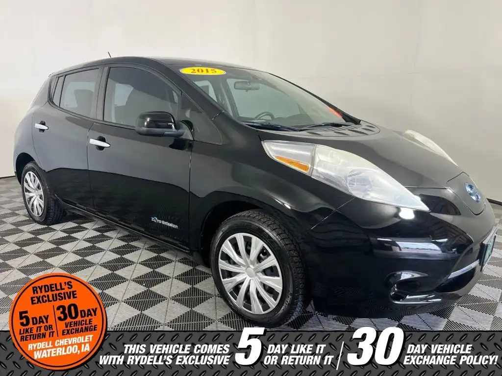 2015 Nissan Leaf S's photo