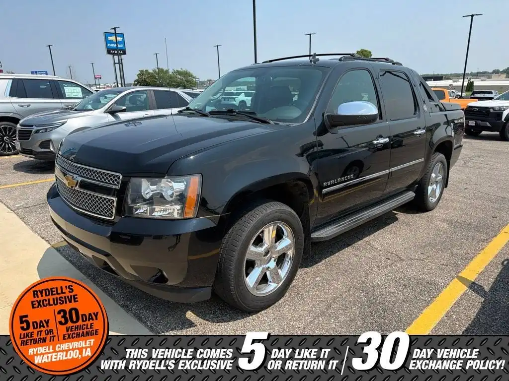 2013 Chevrolet Avalanche 4WD Avalanche LTZ's photo