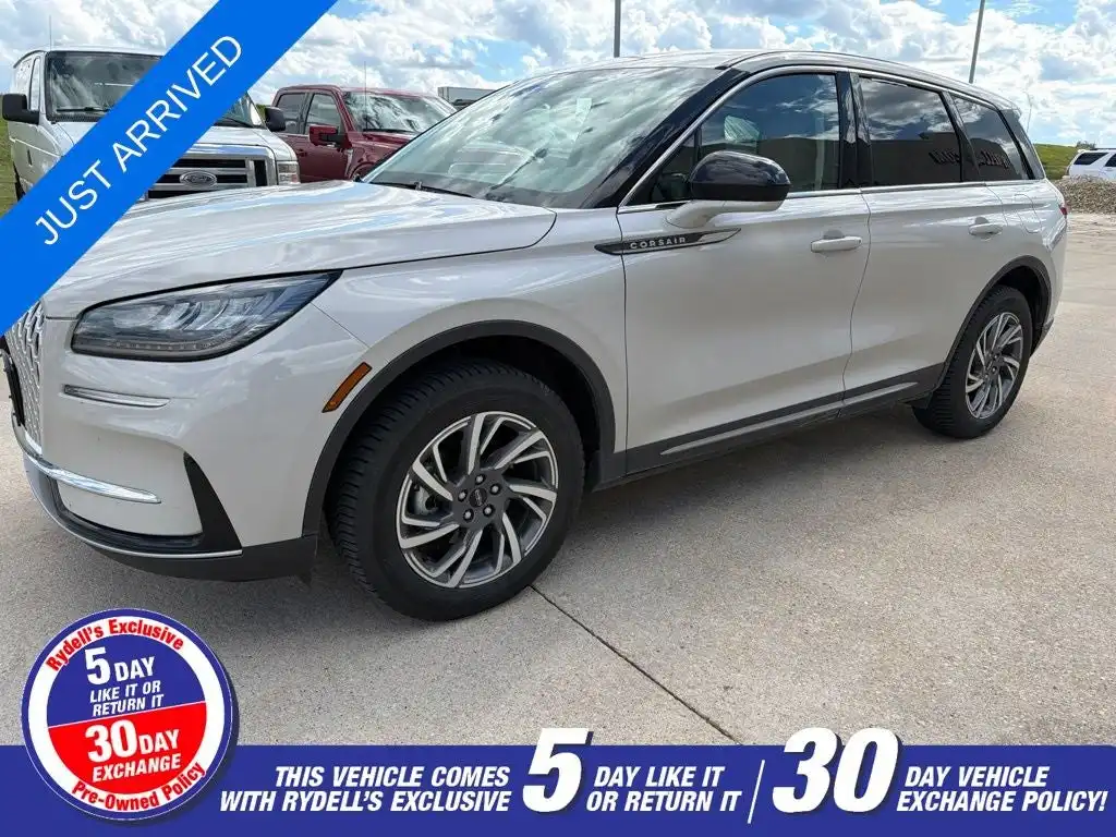 2024 Lincoln Corsair Premiere AWD's photo