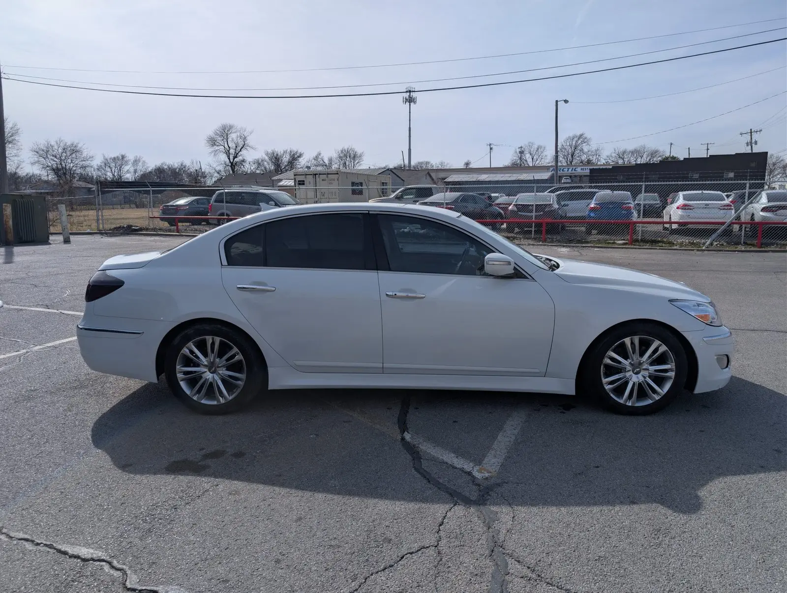2012 Hyundai Genesis 3.8 photo 5