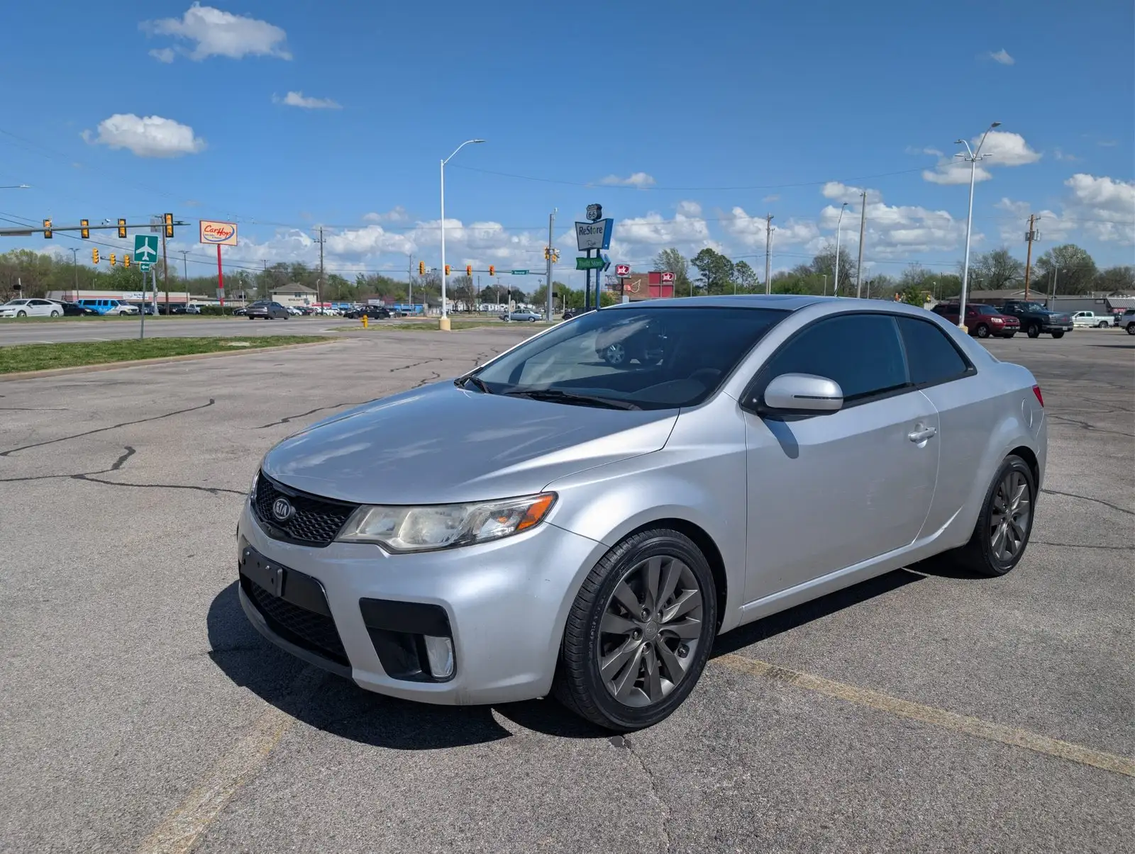 2012 Kia Forte SX AT's photo