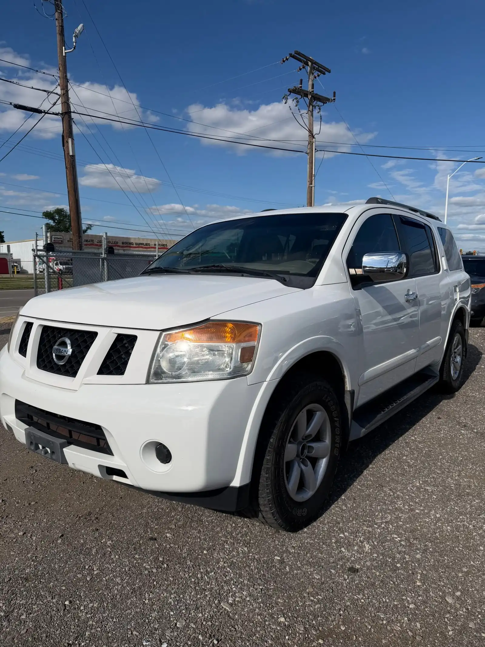 2012 Nissan Armada SV 4X2's photo