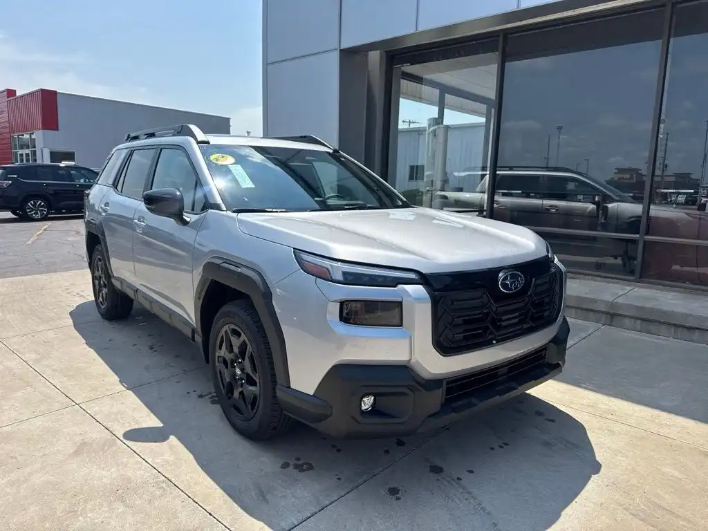 2026 Subaru Outback Limited's photo