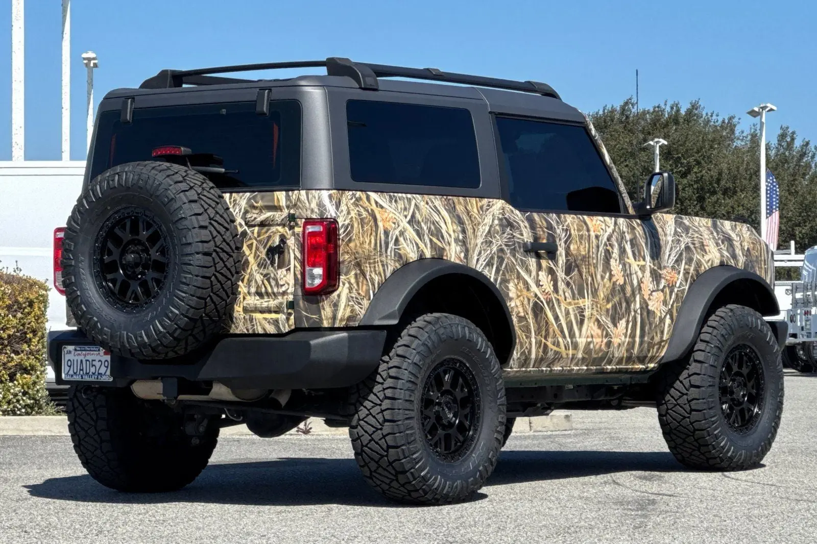 2023 Ford Bronco Base 4x4 photo 4