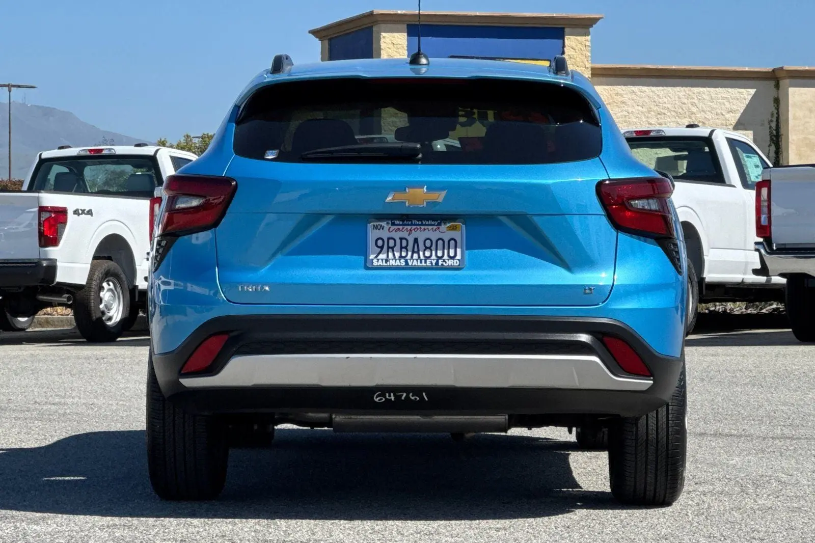 2025 Chevrolet Trax LT photo 5