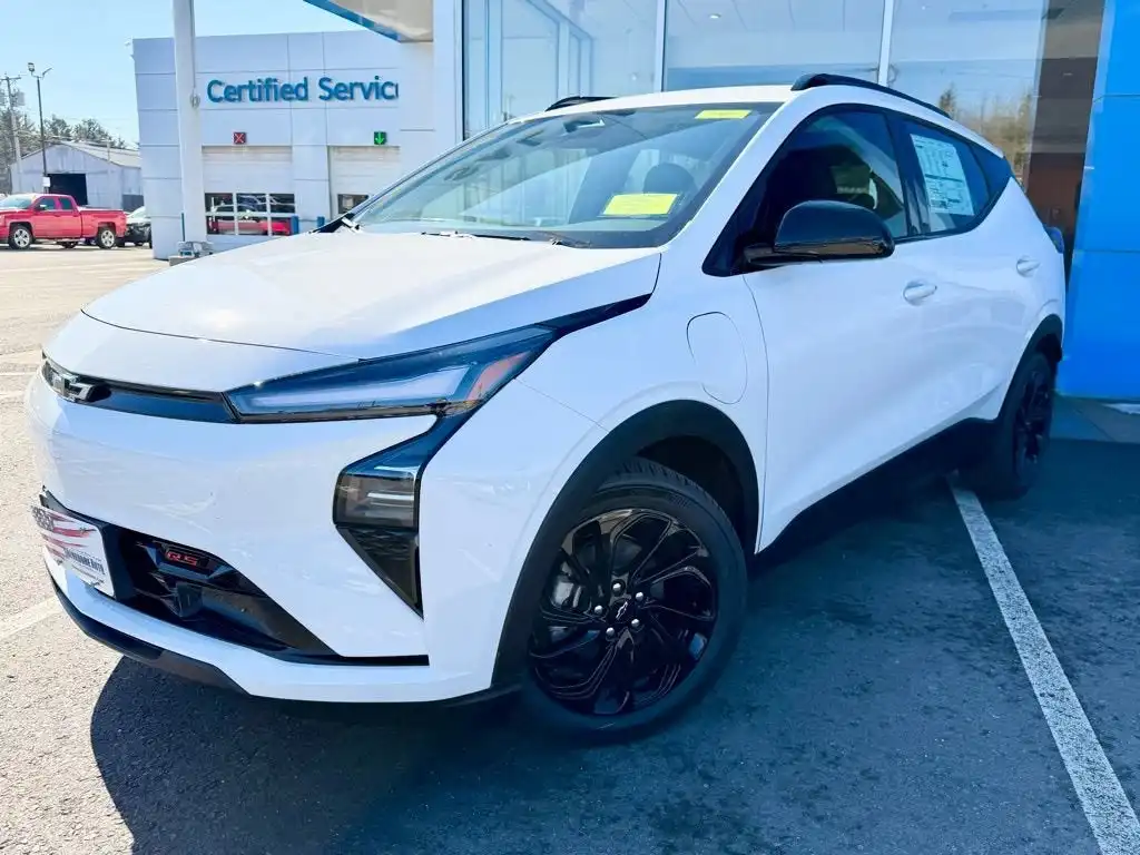 2027 Chevrolet Bolt EV RS Auto's photo
