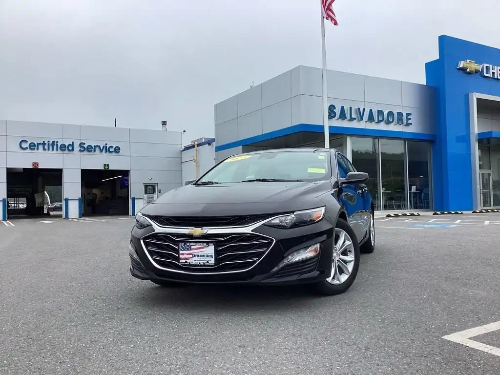 2024 Chevrolet Malibu 1LT's photo
