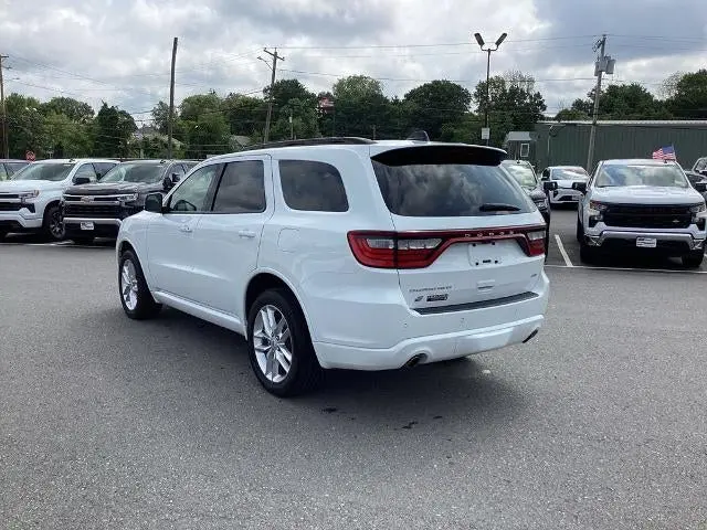 2025 Dodge Durango GT Plus AWD photo 4