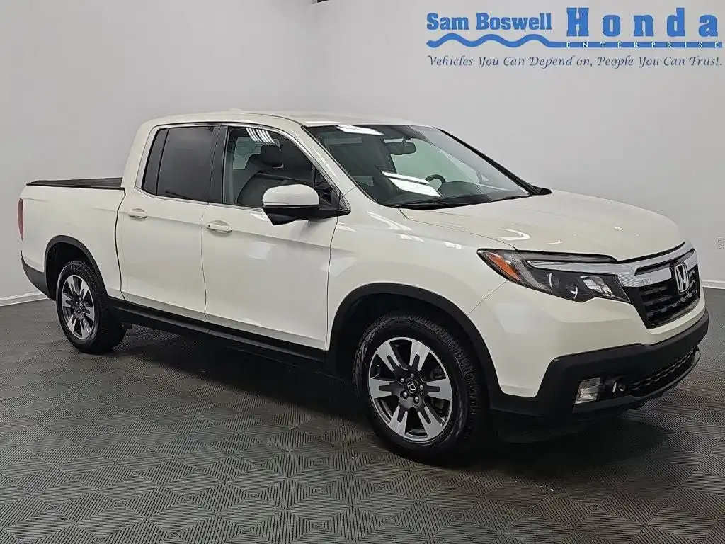 2017 Honda Ridgeline RTL-T's photo