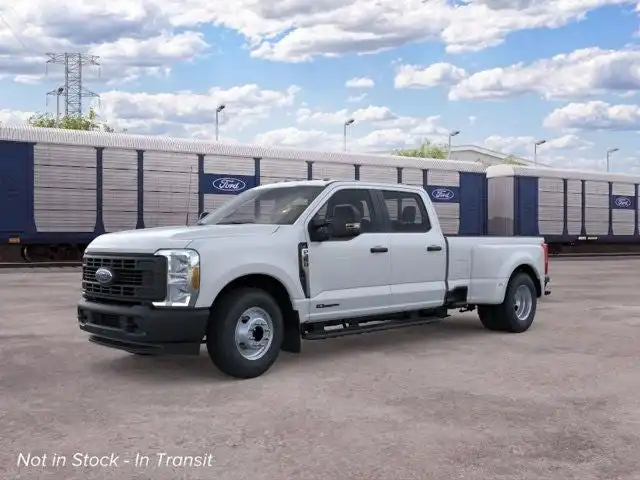 2026 Ford F-350 XL Crew Cab 8' Box DRW's photo
