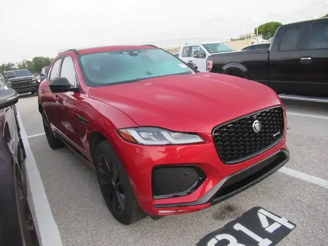 2024 Jaguar F-PACE P250 R-Dynamic S's photo