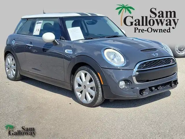 2014 MINI Cooper S's photo