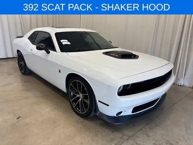 2016 Dodge Challenger 392 Hemi Scat Pack Shaker's photo