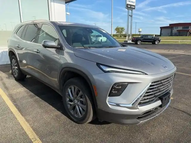 2026 Buick Enclave Preferred's photo