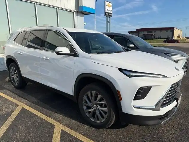 2026 Buick Enclave Preferred's photo
