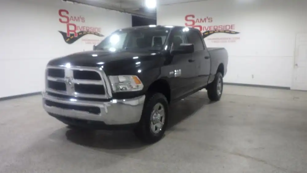 2015 RAM 2500 SLT 4X4 Crew Cab SWB's photo