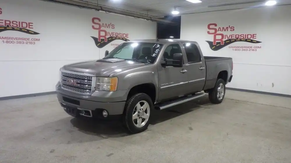 2013 GMC Sierra 4WD Crew Cab Standard Box's photo