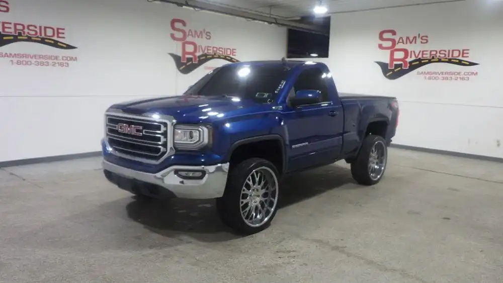 2017 GMC Sierra 4WD Regular Cab Standard Box SLE's photo
