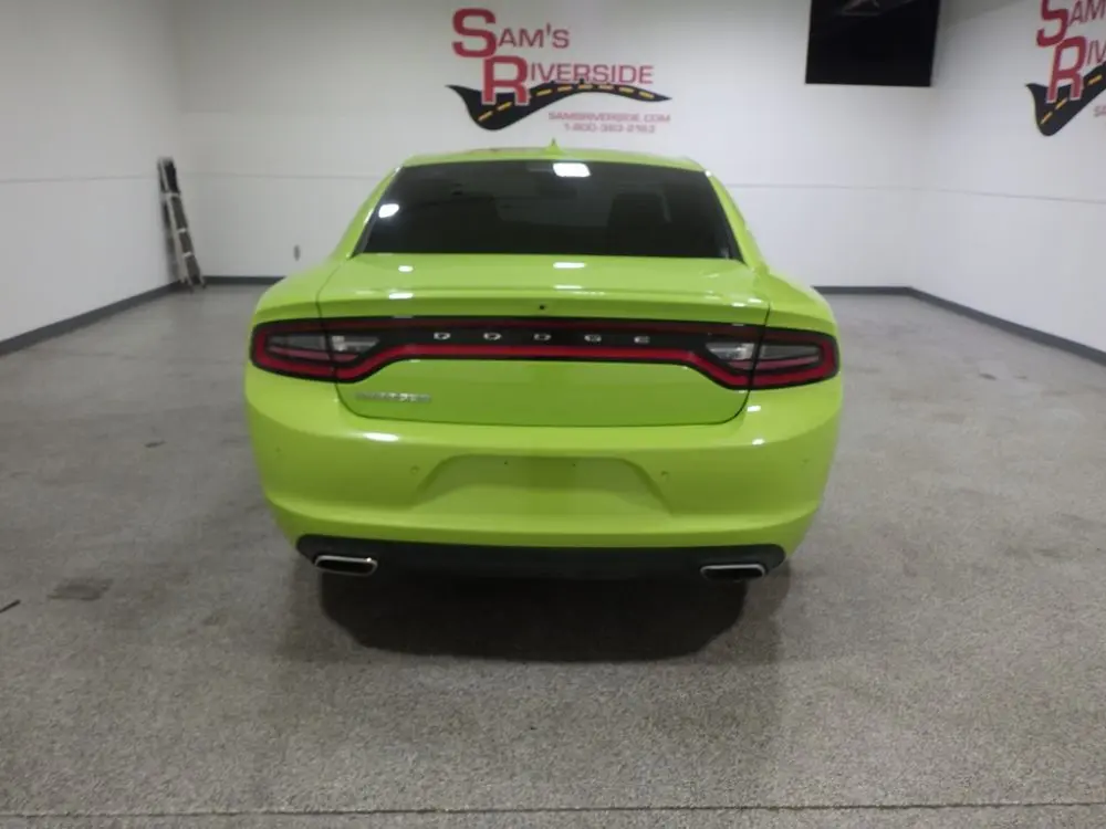 2023 Dodge Charger SXT photo 3