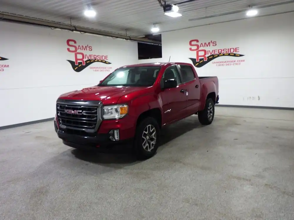 2021 GMC Canyon 4WD AT4 Crew Cab Short Box's photo