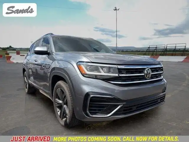 2021 Volkswagen Atlas 3.6L SE with Tech R-Line 4Motion's photo