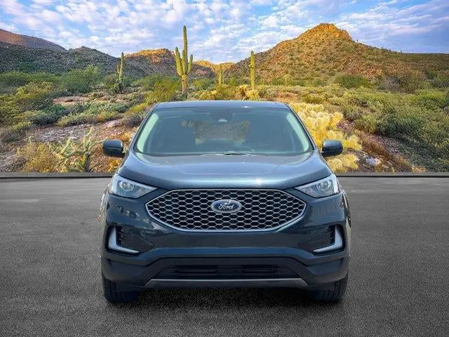 2024 Ford Edge SEL AWD photo 5