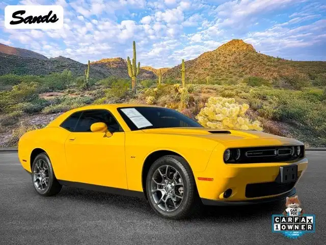 2017 Dodge Challenger GT's photo