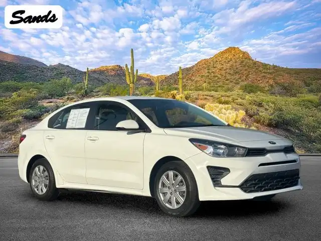 2021 Kia Rio S iVT's photo