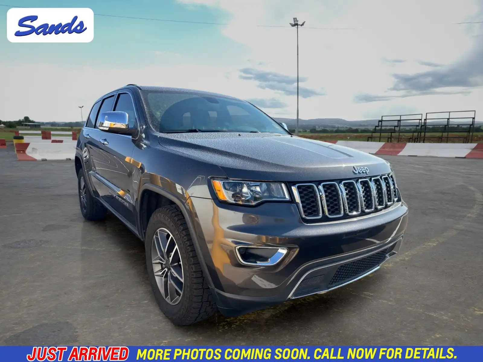 2020 Jeep Grand Cherokee Limited 4WD's photo