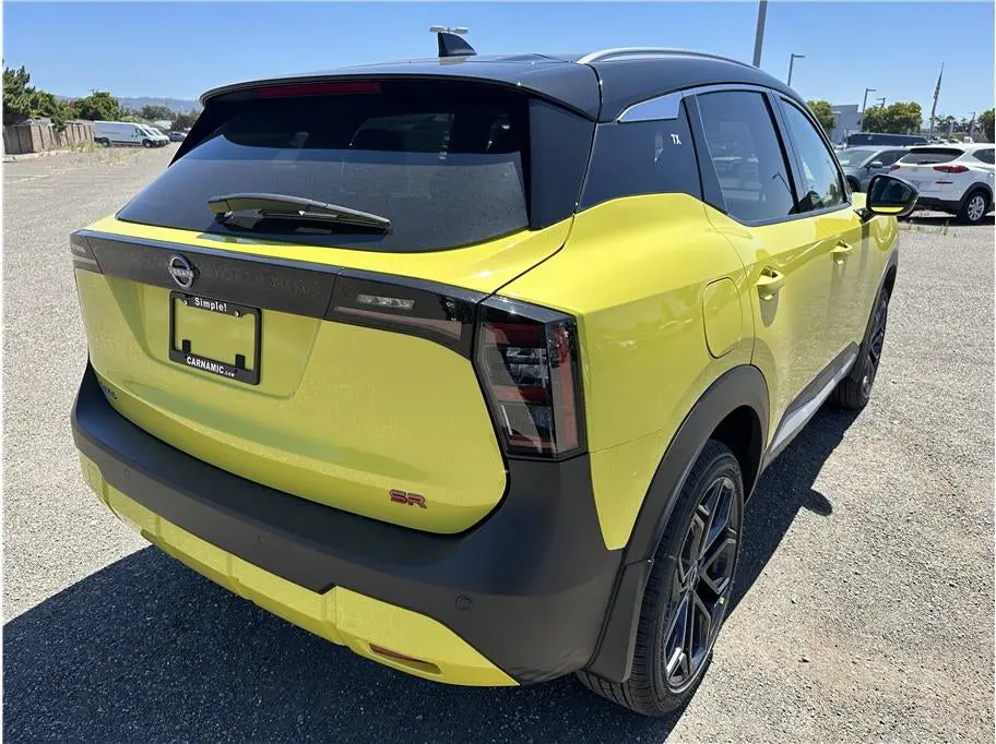 2026 Nissan Kicks 2.0 SR photo 5