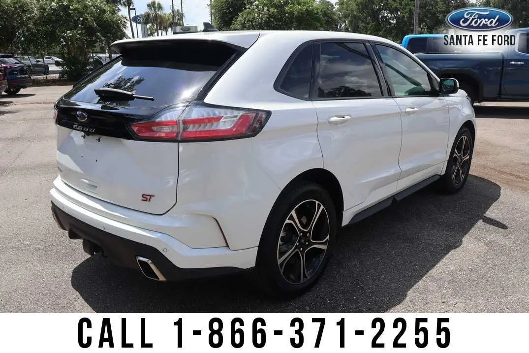 2022 Ford Edge ST AWD photo 4